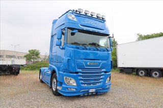 DAF XF 530 Trattore stradale con cabina letto 1