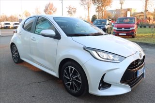 TOYOTA Yaris 1.0 Dynamic 2